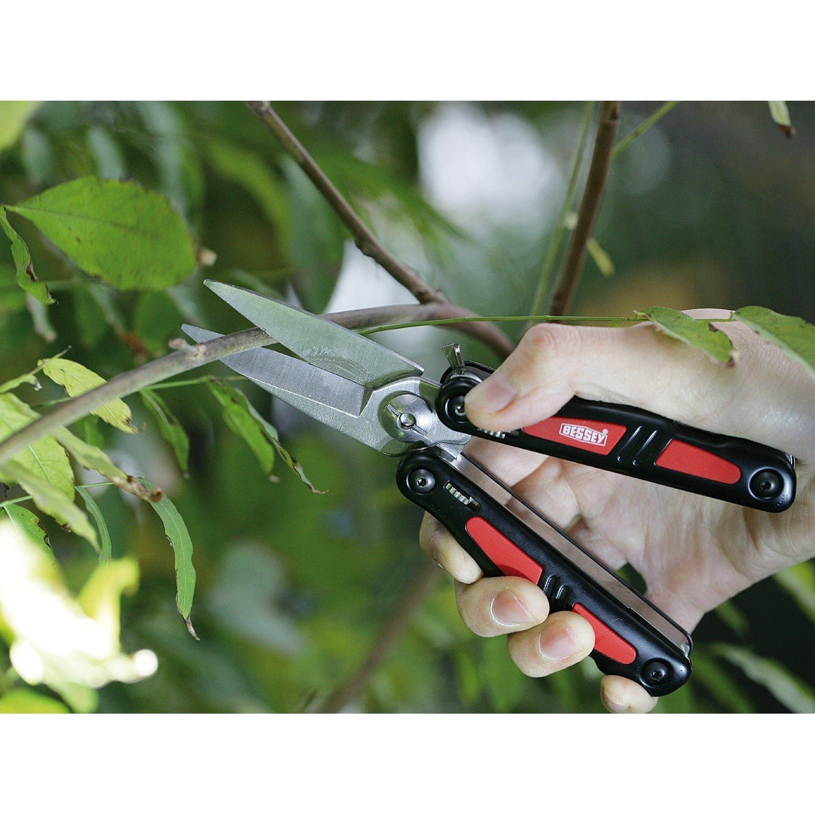 BESSEY DBST Multitool mit der großen Schere