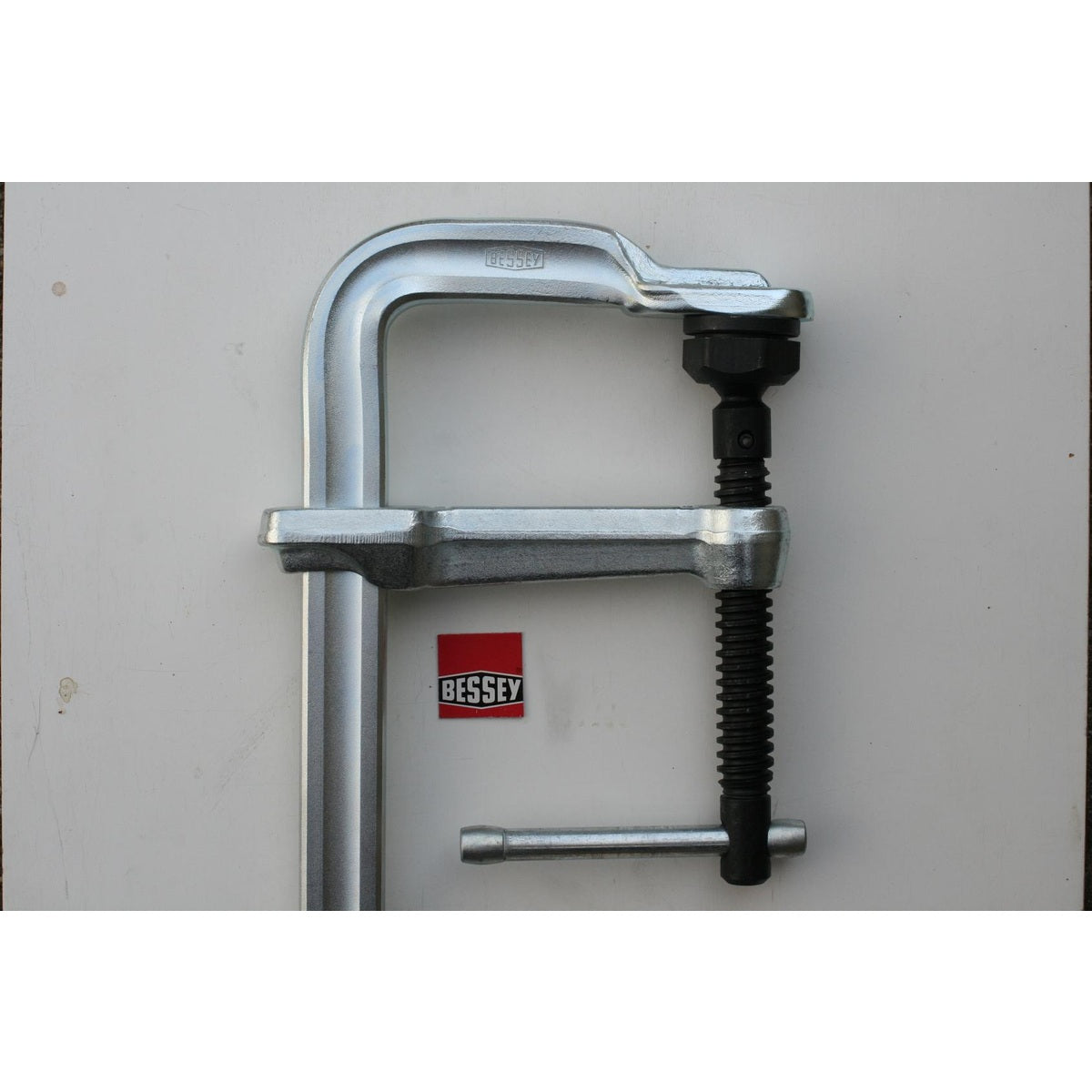 3100399 Kombi-Set (Spindel mit Knebelgriff + Druckplatte + Spannstift), Bessey Hochleistungszwingen