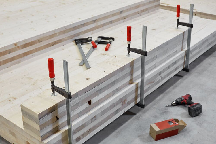BESSEY Temperguss-Schraubknecht TGKR, Spannkraft bis 6.500 N, bewährter Holzgriff