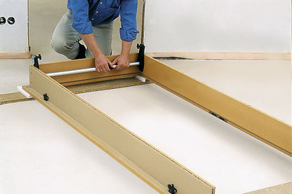 Türfuttermontagestrebe TMS, Bessey