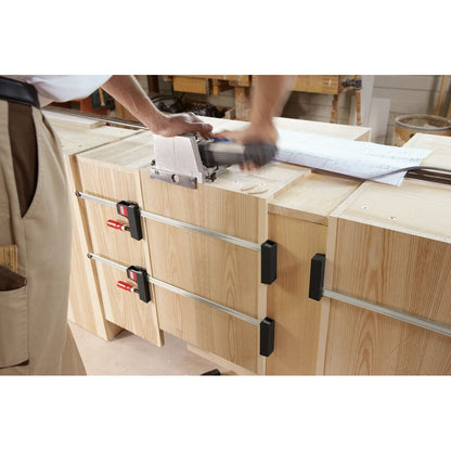 UniKlamp UK80 von Bessey, Korpuszwingen